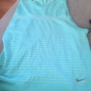 Nike tank
